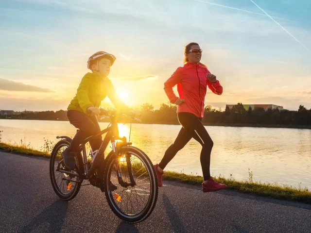 5 Invigorating Ways to Enjoy More Daylight