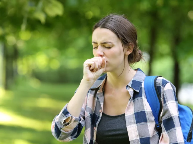 How to Tell the Difference Between Asthma and Allergies